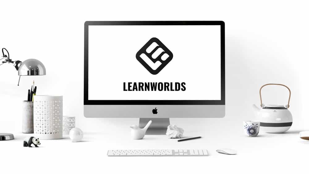 LearnWorlds Review Hero